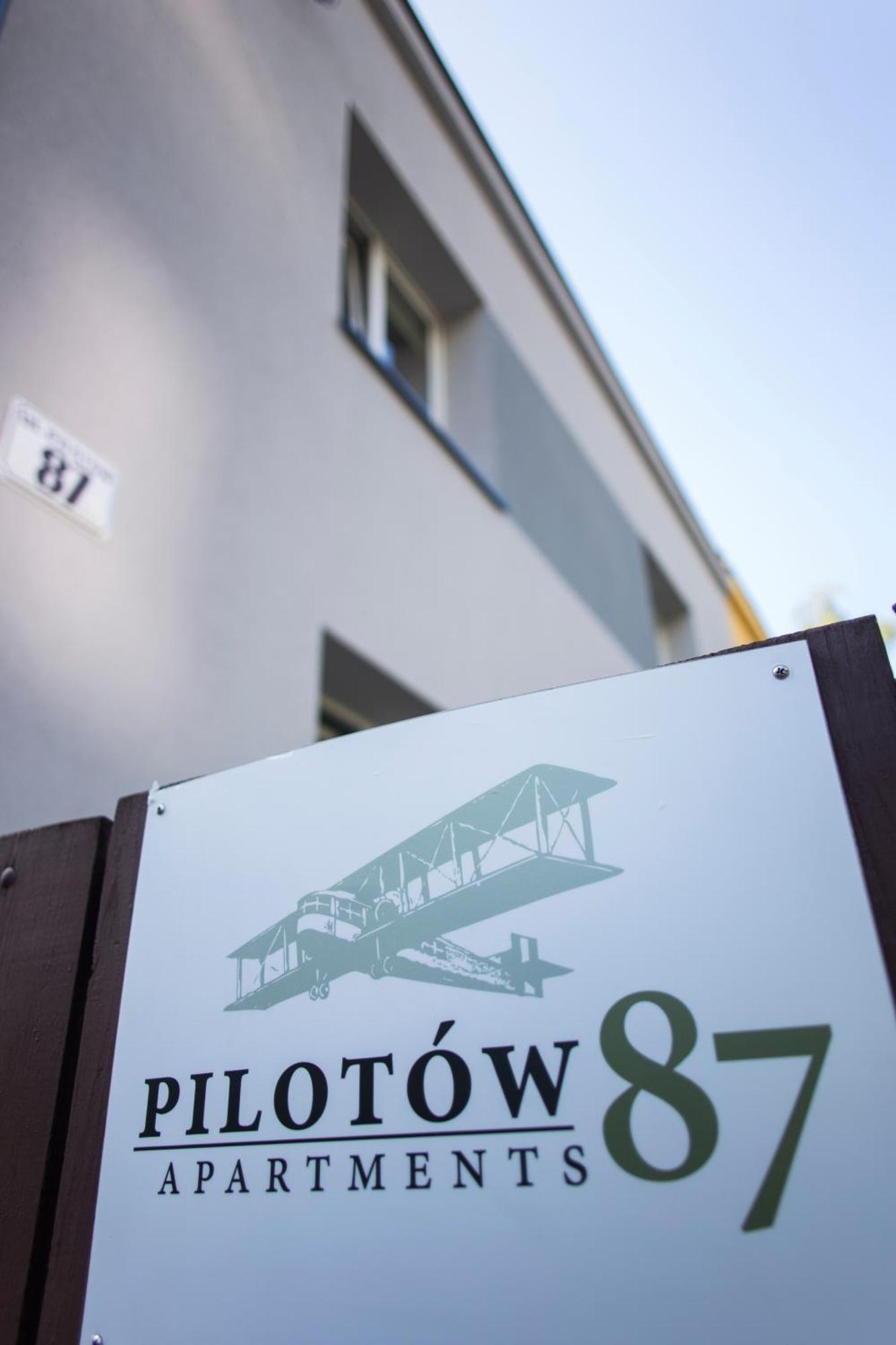 Pilotow 87 Apartments Krasków Eksteriør bilde